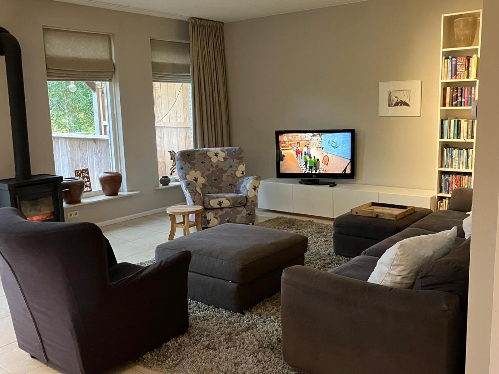 Uithuizen Appartement Ossegang المظهر الخارجي الصورة